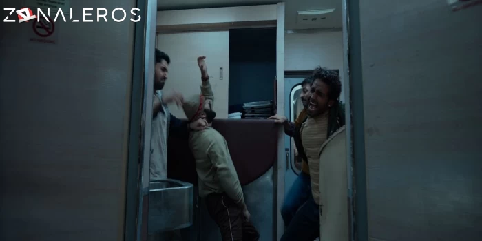 descargar Kill: Masacre en el tren